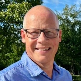 Thomas Petersen, graver ved Osted Kirkegård