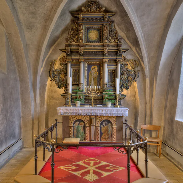 Osted Kirkes alter