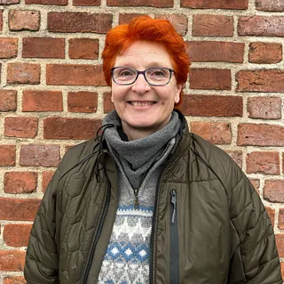 Christina Weber Zahle, gravermedhjælper ved Allerslev Kirke